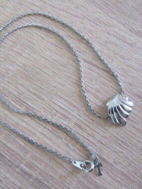 Vintage Signed Crown Trifari Choker Necklace Wave